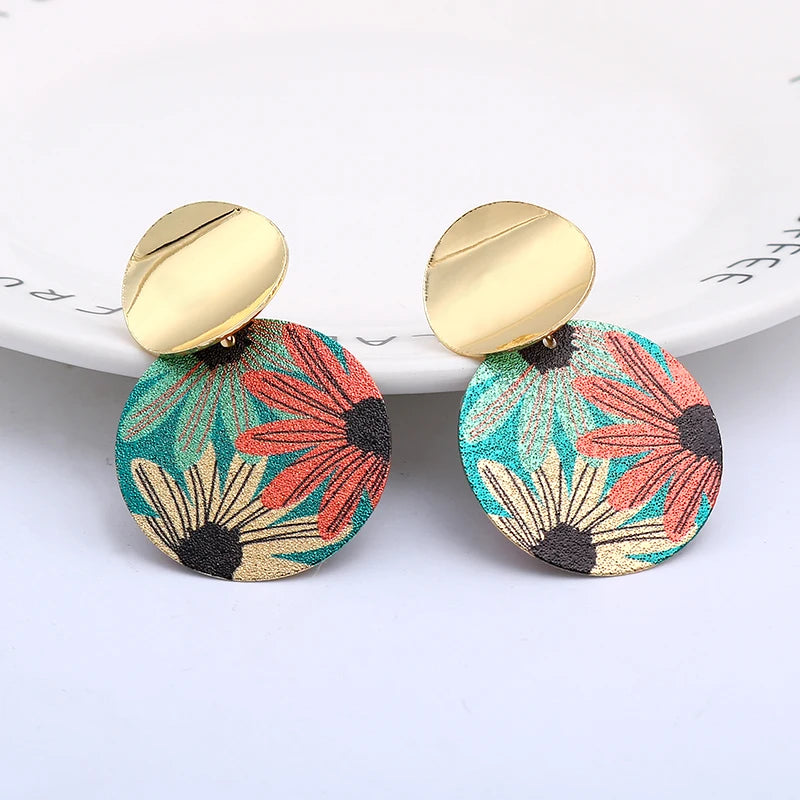 2020 New Spring Vintage Flower Geometric Round Clip on Earrings for Women Without Piercing Fashion Jewelry Ear Clips Wholesale