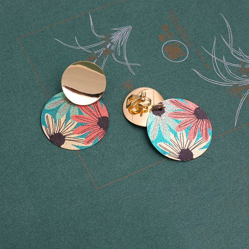 2020 New Spring Vintage Flower Geometric Round Clip on Earrings for Women Without Piercing Fashion Jewelry Ear Clips Wholesale