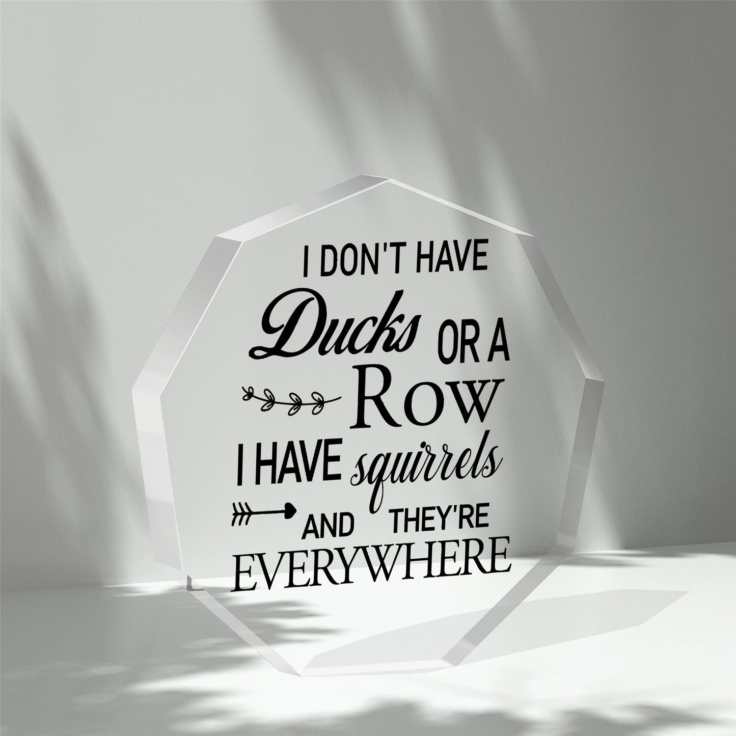 Interesting office decoration, desktop decoration, humorous acrylic family living room, shelves, dining table decoration
