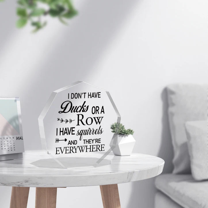 Interesting office decoration, desktop decoration, humorous acrylic family living room, shelves, dining table decoration